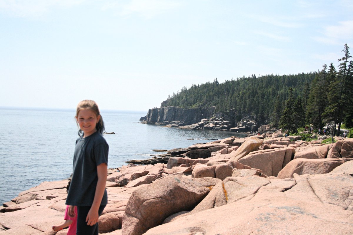 intheolivegrov1's tweet photo. Acadia National Park is OPEN!!! Get out there and enjoy this wonderful gem of the northeast.
The coastline of Maine is a wonderful place to explore and #Acadia shows it off so well. Go explore!
https://t.co/HYJY933Gdw
#AcadiaNationalPark #explorewithkids https://t.co/NsTuj8mswG