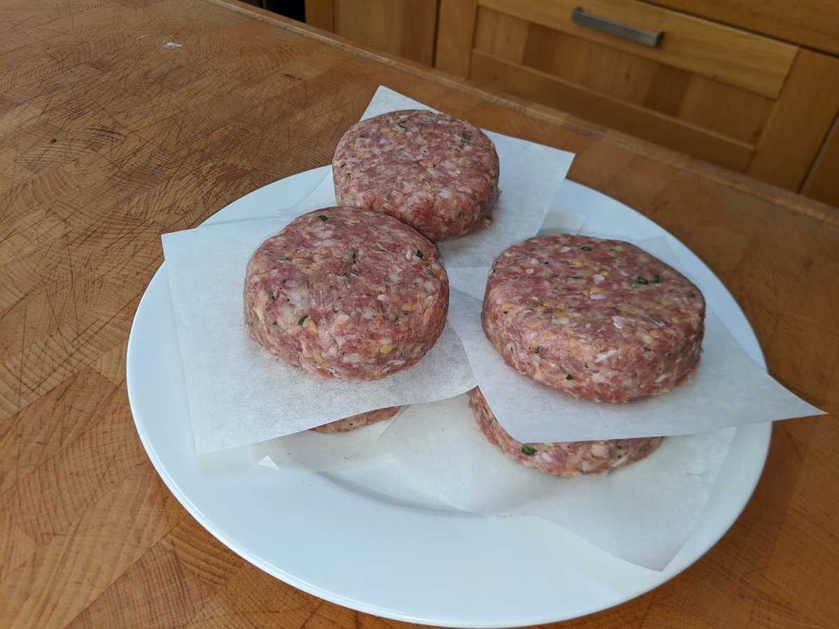 s_a_jones's tweet photo. @AubreyDeli as promised, here's a photo of the lamb burgers I made from the lamb mince I bought from you. You also provided the paper separators so they look like proper burgers 🍔 Thanks very much 👍 https://t.co/BhAh72ukaD