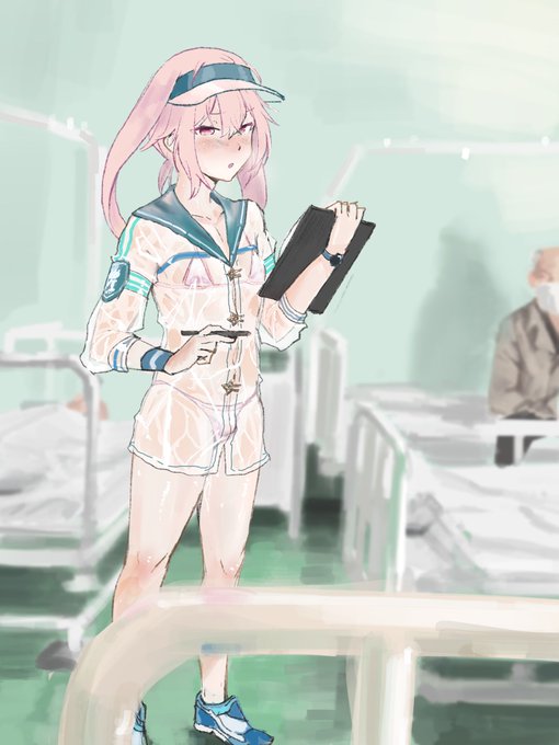 ロドス・アイランド製薬のスタッフが医療衣服の要件を遵守していないという事実に関して、違反した医療オペレーターの懲戒免職処分が適用されました 