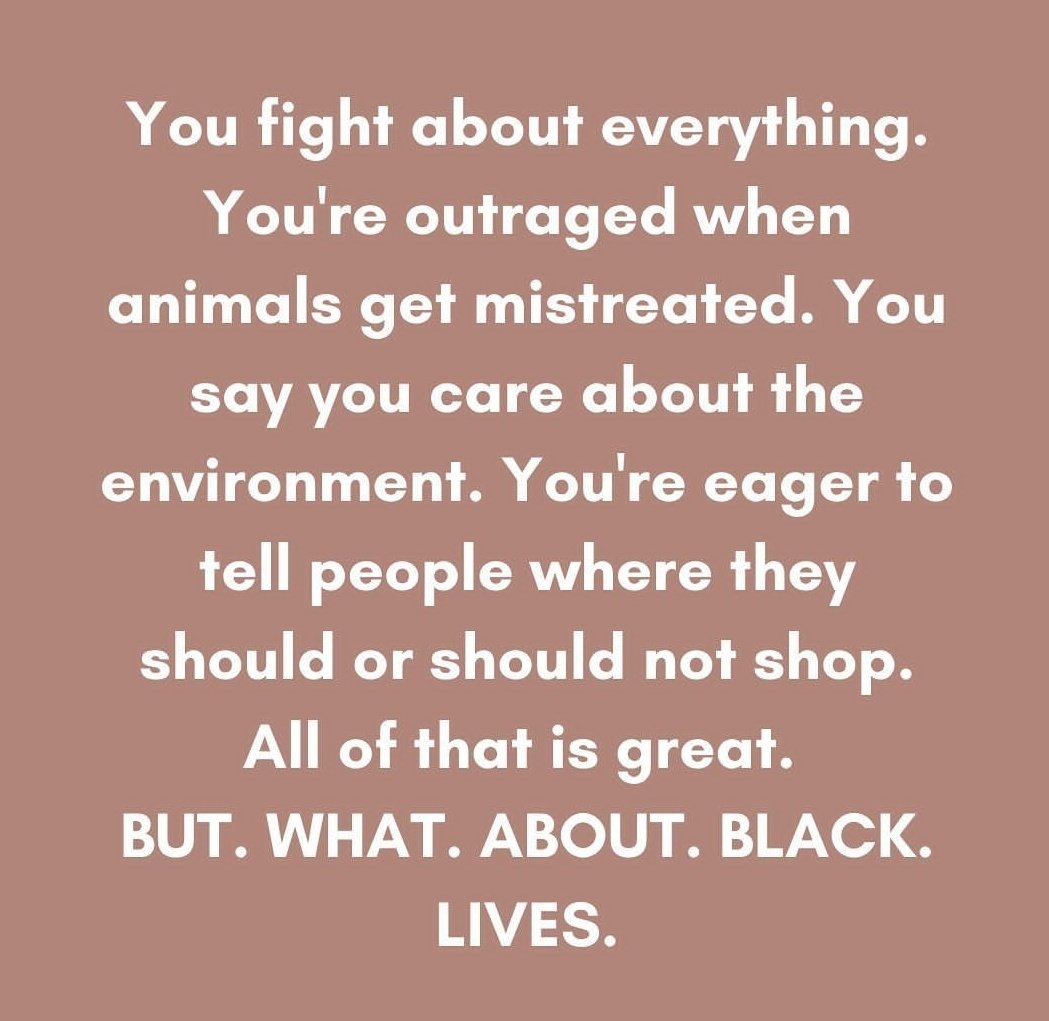 DebbieKeitel's tweet photo. #BlackLivesMatter 

Credit: Finding Paola 📷 https://t.co/bSYIff9EIp