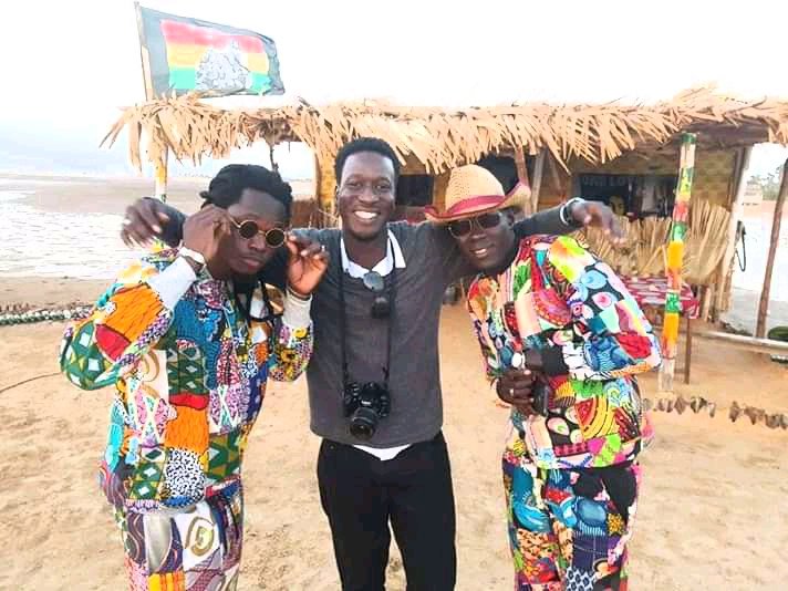 CoolExil's tweet image. Hbd Omar Big réalisateur