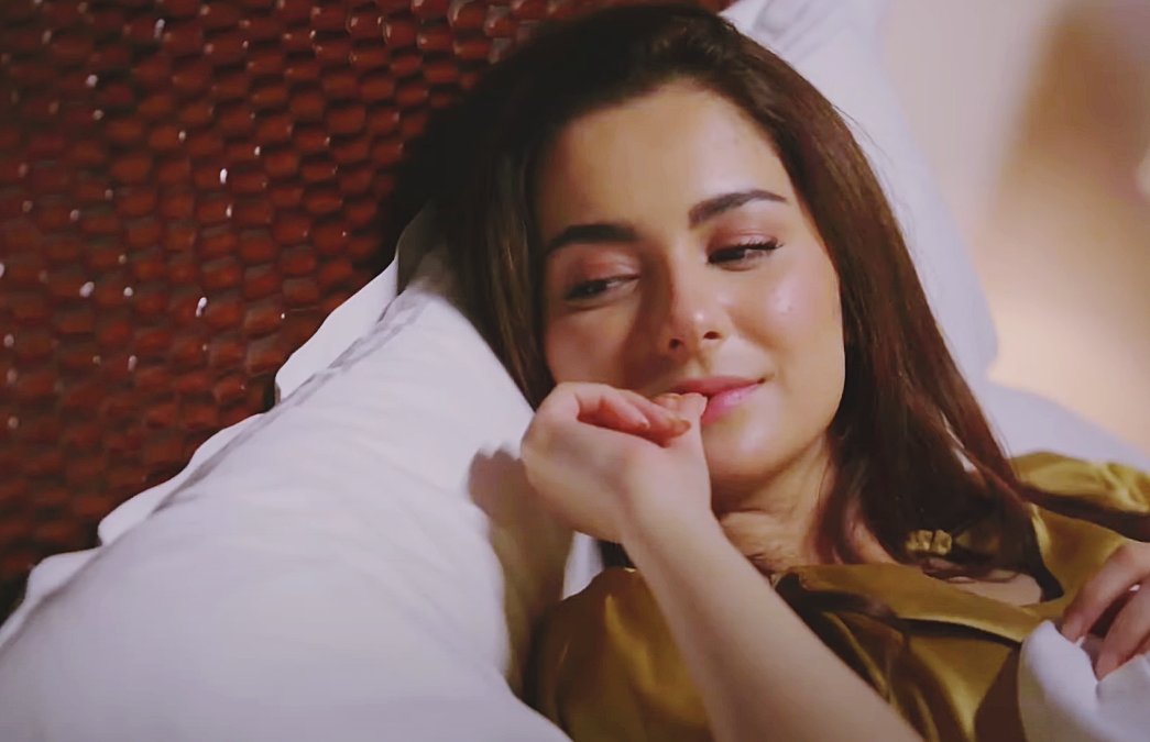 gone that time when only hubby used to stare sleeping biwi like this.. be like Rumi Pure Cuteness  #Ishqiya