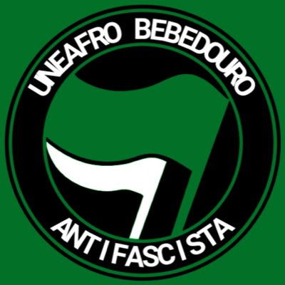 UNEafroBeb's tweet photo. #NovaFotoDoPerfil https://t.co/l98YoqpMPb