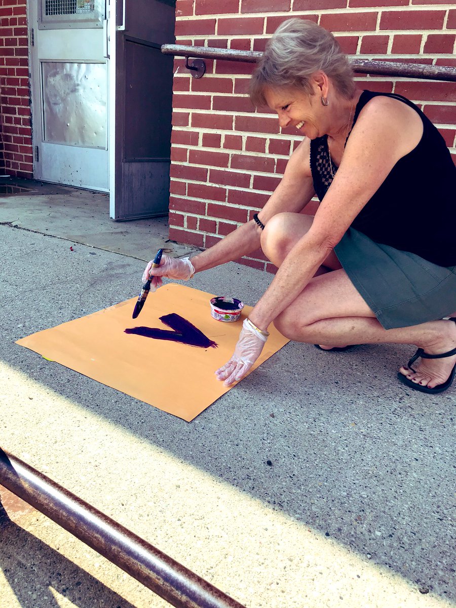 VictorySchoolMb's tweet photo. We are preparing to welcome students back into our school! If you have not already arranged a time with your child’s teacher email or give us a call at the school. #socialdistancing #restoringsafeservices #VforVictorySchool https://t.co/N8gpSE8W46
