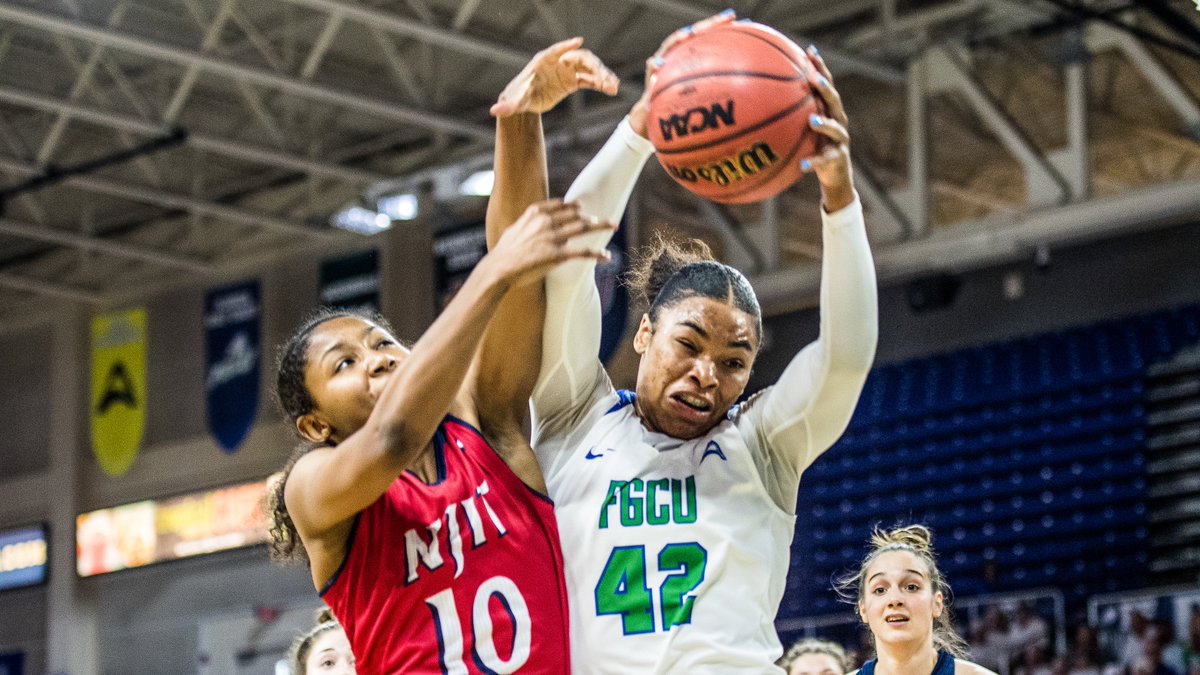 FGCU_WBB's tweet photo. Happy Birthday, Ty! 🥳 https://t.co/YGbDPx1HYp