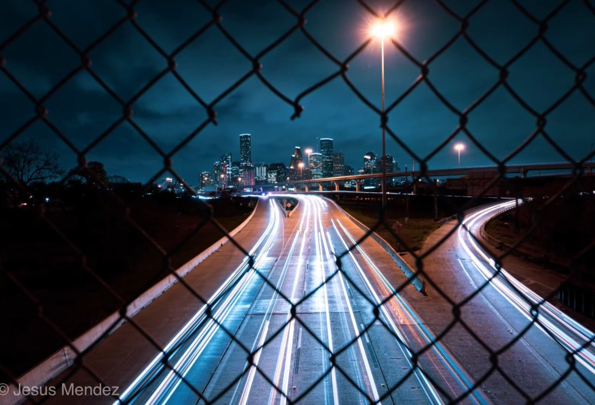 northside_hs's tweet photo. Beautiful work!! Truly inspirational #StrongerThanCOVID19 narratives and impeccable talent from around the district! We are so proud of all Seniors and of course our very own Jesus M. for showcasing his journey! 📸🎓 #ClassOf2020 #NSPanthers 💜🐾
https://t.co/R8SOzN1zJf https://t.co/9cNyjMpu4U