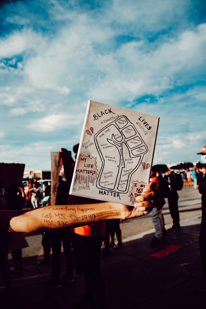 HiebPhotography's tweet photo. I see you. 
I hear you. 
I will stand for you. 
#BlackLivesMatter 
#GeorgeFloyd 
#protests2020 https://t.co/eXRdUVStvN