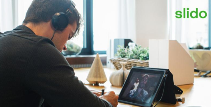 Puede hacer que sus webinars sean más interactivos y atractivos para su audiencia virtual con el uso de encuestas en vivo, cuestionarios, encuestas y preguntas y respuestas 💯 Aquí hay una guía rápida sobre cómo usar Slido durante su seminario web. 

bit.ly/3clmnsL