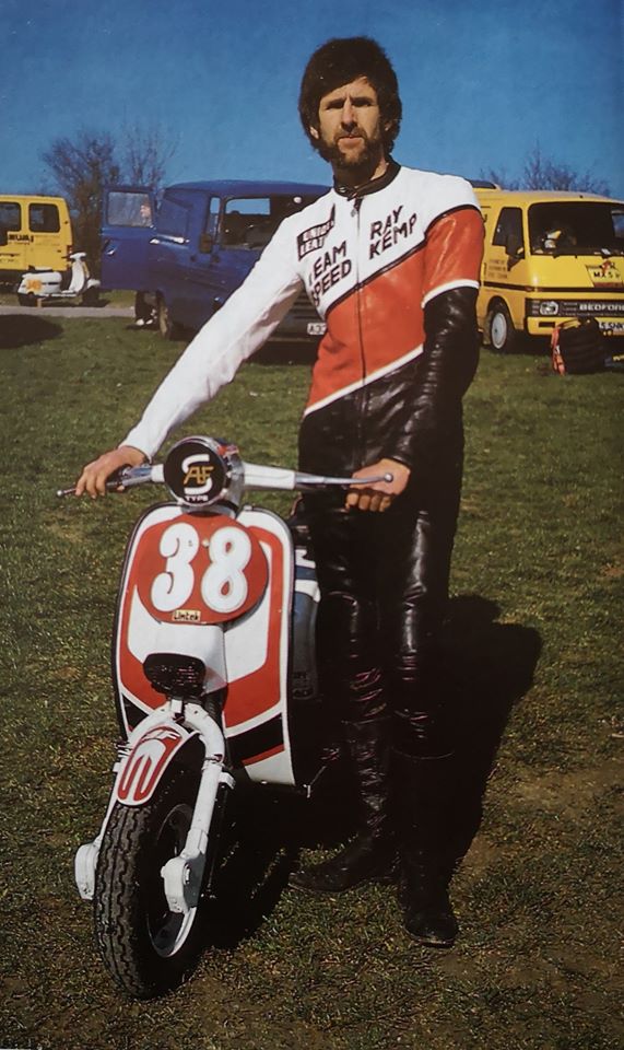 HelpScootering's tweet photo. The main man 💥✊
#afrayspeed https://t.co/ZRJT3C5hq3