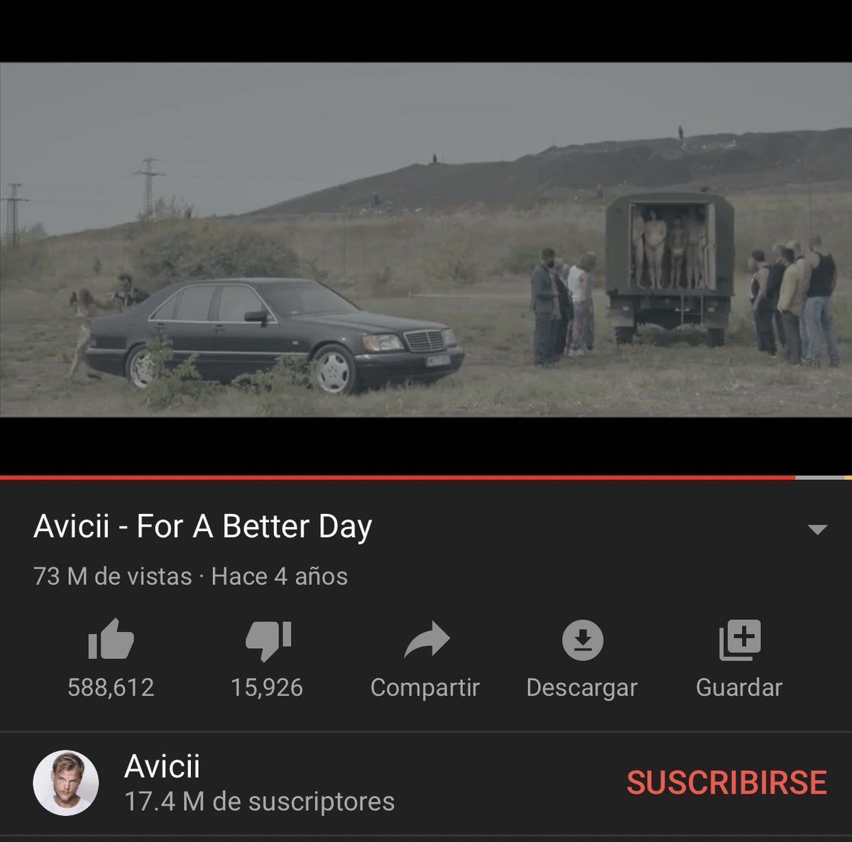 AnonymusNews_'s tweet photo. Avicii no se suicidó, a ÉL lo asesinaron porque estaba dando a a entender información sobre la red de tráfico de menores en la que estaba involucrado Donald Trump y eso lo publicaba en algunos de sus videoclips. 

#Anonymus. 🎭🖤 https://t.co/zxeW2pdOQu