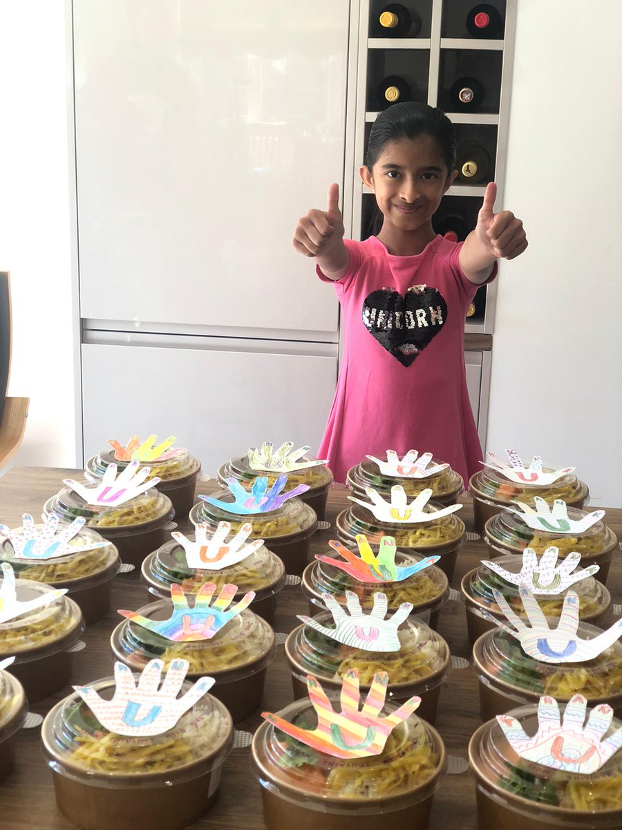 SVMandir_MK's tweet photo. VOLUNTEERS WEEK
Day55 SSVM Helping hands team continued their journey of supporting NHS K key workers.
Thanks to all our wonderful volunteers!!!
#Togetherwecanmakedifference #FeedTheFrontliners #SVMandir_MK #loveMK #Covid19UK
@ComActMK @MKComFoundation @tvp_mk @MKHospital https://t.co/hz2UtSN2gT