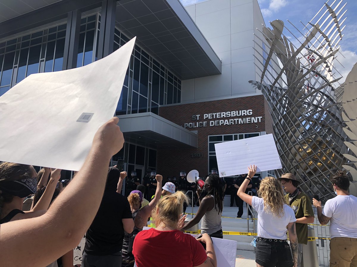 ohcmusic's tweet photo. We have been out in the streets of St. Pete protesting against police brutality towards our black brothers and sisters, listening to their stories, amplifying their voices, and showing solidarity with our bodies. We encourage others in our dance music community to do the same. https://t.co/ZGlsAtFrNX
