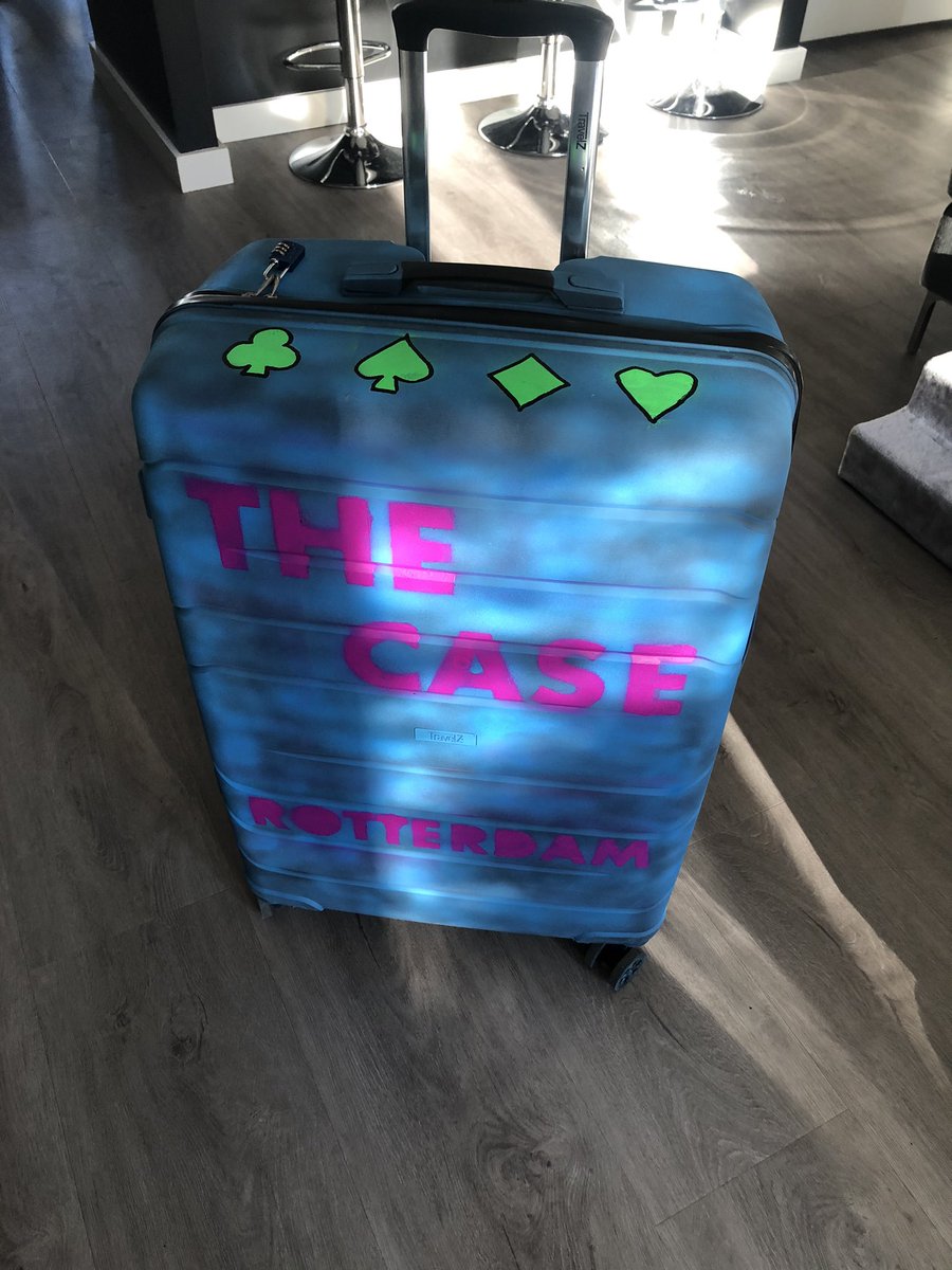 The Case Rotterdam. Een koffer vol uitdagingen. Krijg jij alles open binnen 70min!! Een spel voor het gezin of voor een groep vrienden. Voor info stuur me een PB #The_Case_Rotterdam
