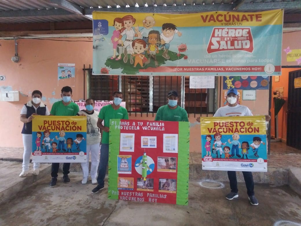 Rdfm08's tweet photo. Hoy 1 de junio 2020 comenzamos la jornada Nacional de Vacunación y Desparasitación a nivel regional en todos nuestros establecimientos de salud invitando a la población a visitarnos y así proteger a quien más ama #PorNuestrasFamiliasVacunemosHoy https://t.co/uvWLkQ5CLN