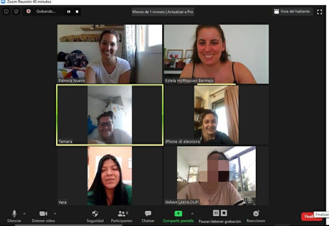 funddonbosco's tweet photo. «El camino hacia la igualdad comienza en casa»

Taller impartido por la @asoc_demeter por la Igualdad para las mujeres participantes de los proyectos de @funddonbosco #Málaga

Aprendemos sobre estereotipos y roles de género. Compartimos opiniones y experiencias personales. https://t.co/6zjZcmQuIO