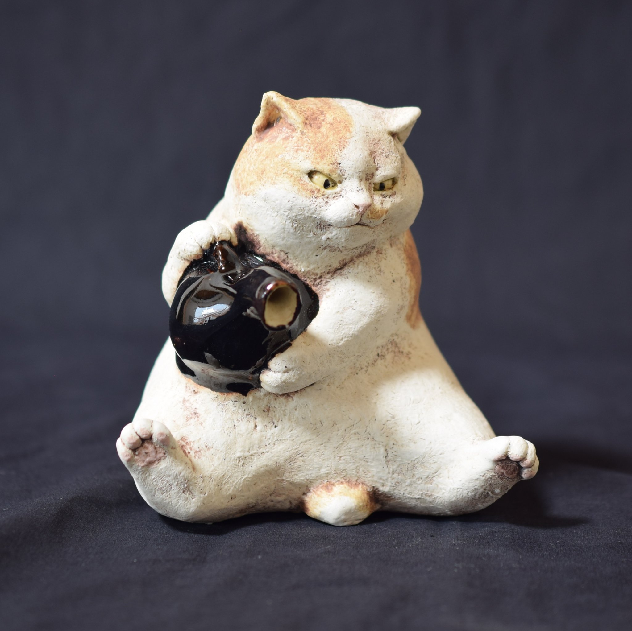 白亜器　猫徳利　とっくり　茶トラ Amazon.co.jp: 白亜器 猫徳利 とっくり 茶トラ : ホーム＆キッチン