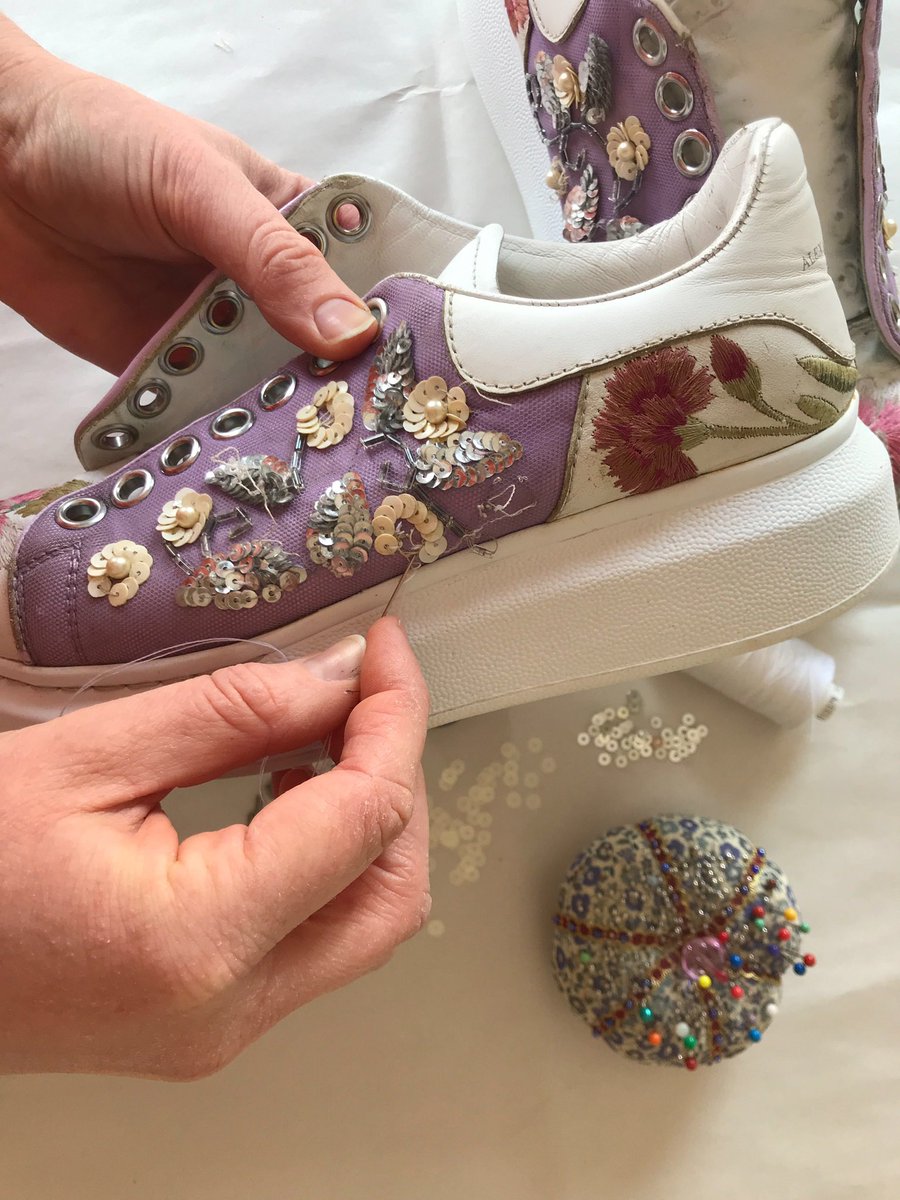 Follow this intricate restoration by our embroidery specialist on these Alexander McQueen Trainers.If you’re embellishments are missing or looking tired, we will source a match and restore by hand. Book a collection today bit.ly/BookYourCollec…
