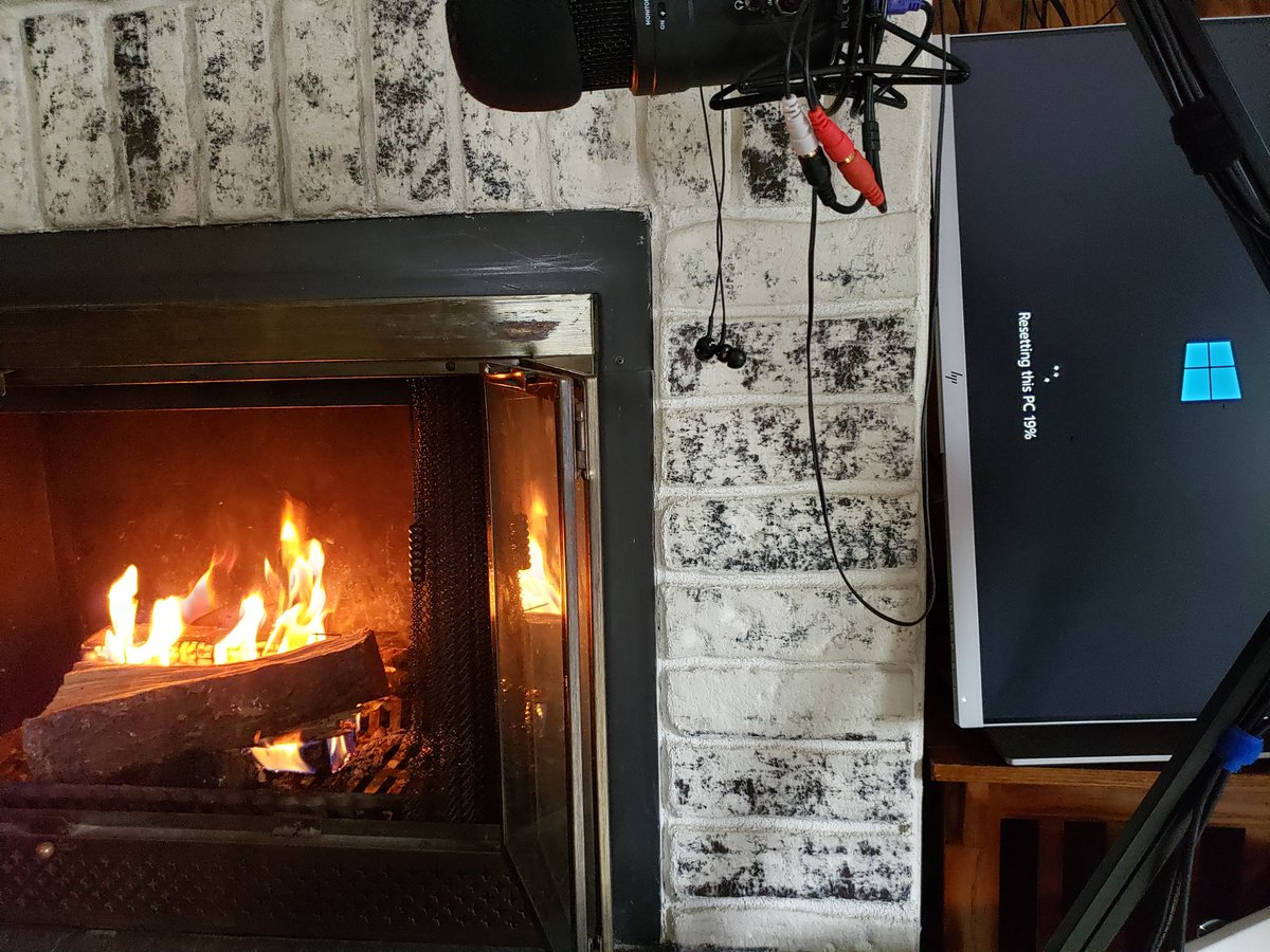 psykomantis's tweet image. Exactly and not exactly how I wanted to spend my day off.  Waiting for my #Windows10May2020Update borked workstation to reset itself.  #twitchstream people beware.  This update sucks.