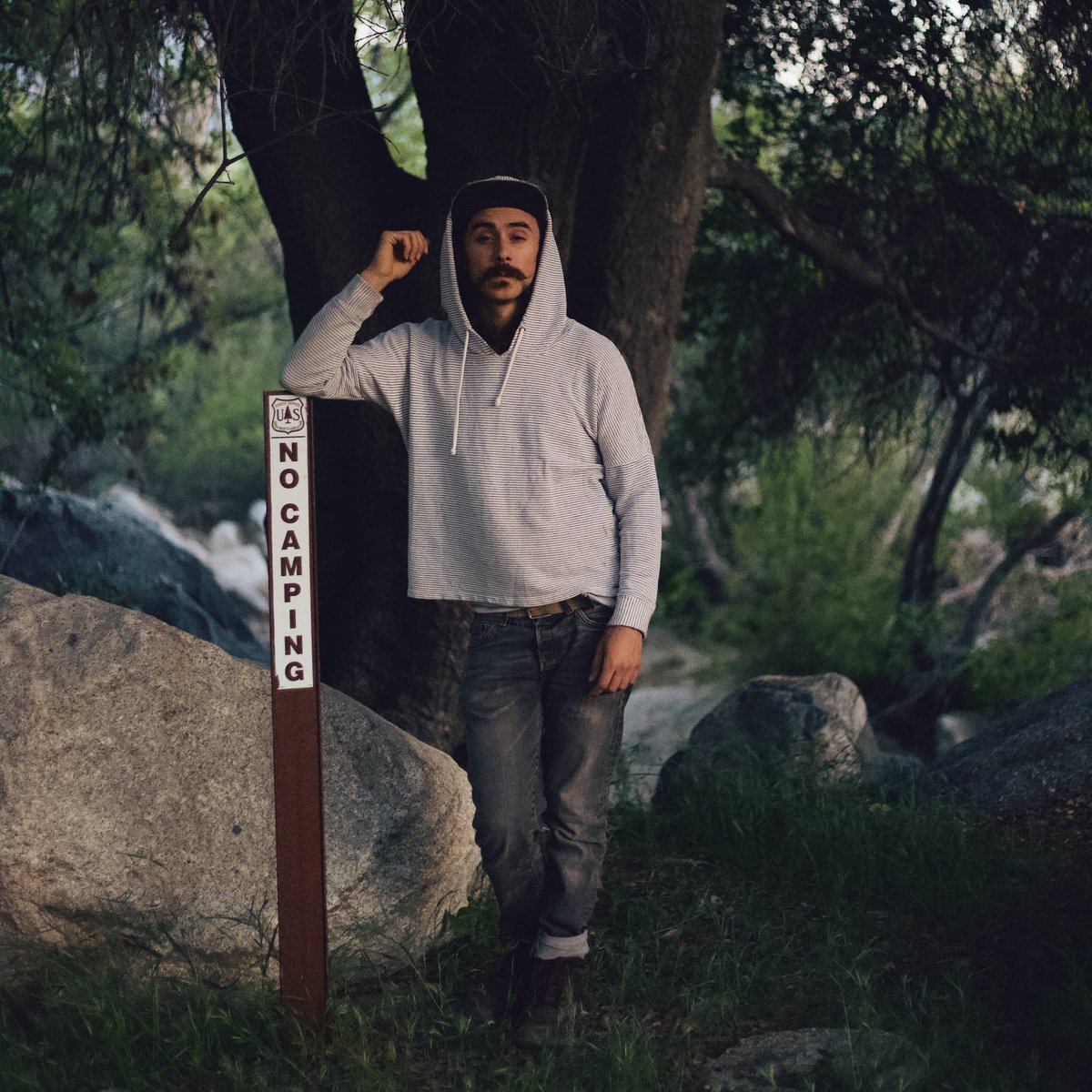 I have done no wrong... 🏞️🏕️ #nocamping #badcamper #musician #nature #antcanyon #kernrivervalley #sequoianationalforest #portrait #soberlife #unitedstatesforestservice