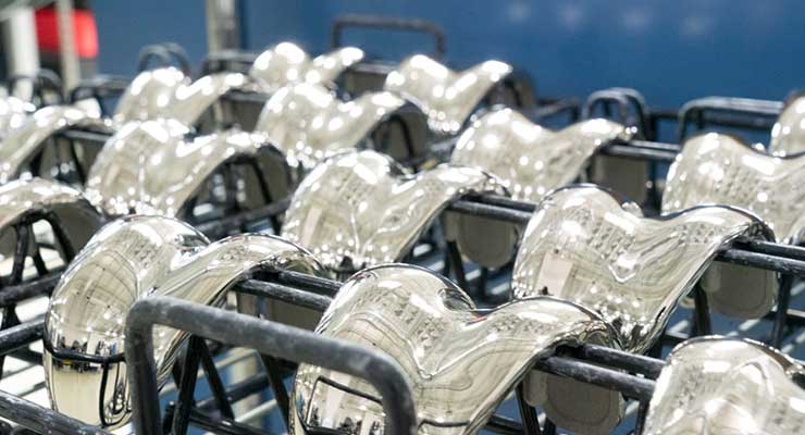 SamISureAm's tweet photo. Specializing in #orthopedic and #spine implant manufacturing requires the willingness to adapt to the dynamic industries. @zimmerbiomet @MicroPortOrtho @OrchidOrtho @DSM @AutocamMedical @AIP_Precision |  https://t.co/yRRwPHwlfT https://t.co/6t8W4tq1SJ