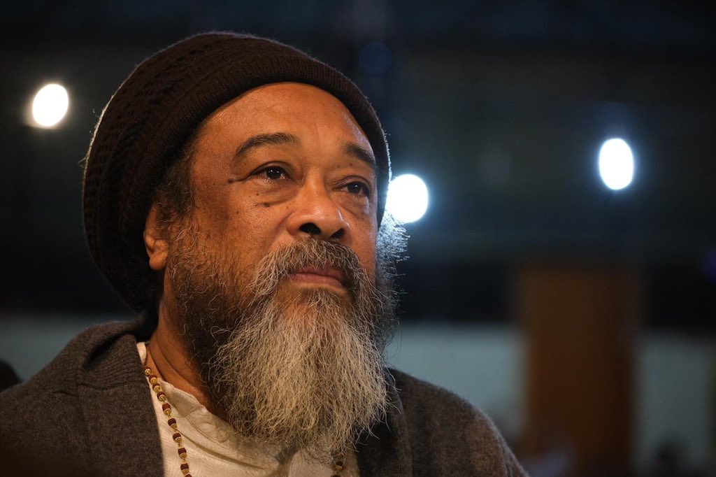 copemarketing's tweet photo. In truth, there is not ‘us’ and ‘them’.
Us is them. Them is us.
We are That.
All is That. That is all.
 
- Mooji 

#BlackLivesMatter https://t.co/RxhWuxozi7