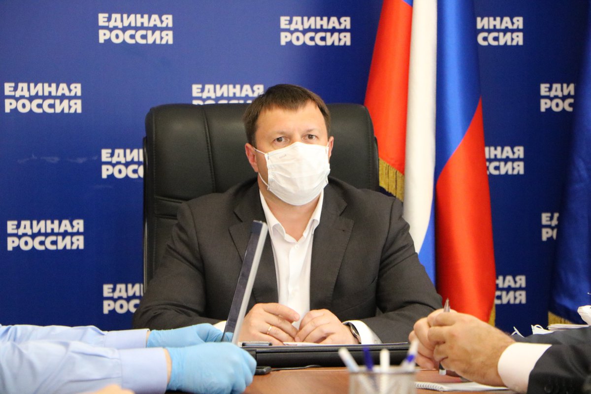 Nizov's tweet photo. Никаких конфликтных ситуаций в ходе #ПГ2020 не возникало, жалоб не поступало. По итогам #ПредварительногоГолосования будут определены кандидаты от Партии на сентябрьских выборах в городскую думу.

📔 Список победителей: https://t.co/g4SI1NoPNV

#ЕР37 https://t.co/F0B52BNpUm
