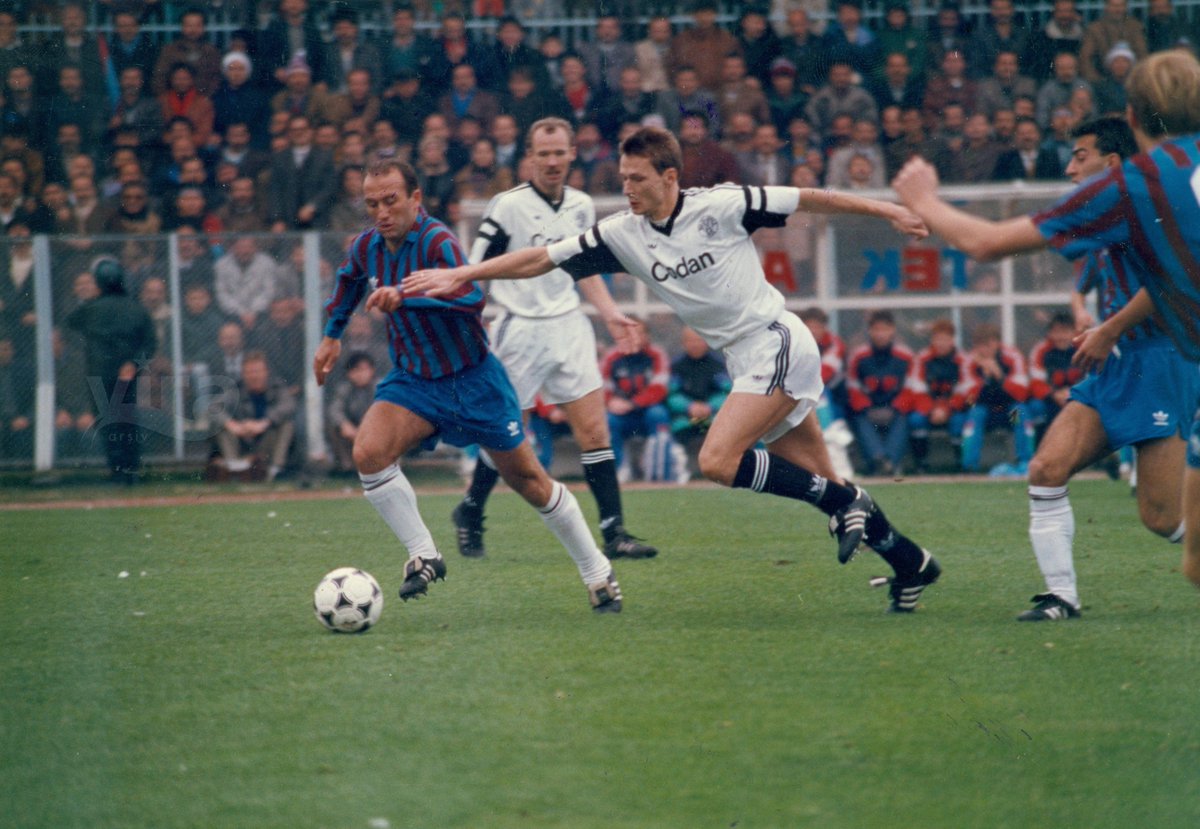 ts_players's tweet photo. 🇹🇷 HAMDİ ASLAN (1984-1996)
▶️ Altyapı (01.07.1984)
◀️ Adanaspor (01.07.1996 - B)

⚽️ 284 Ⓖ68 Ⓐ22

🏆 2 Türkiye Kupası (91/92, 94/95)
🏆 1 Süper Kupa (94/95) https://t.co/W91S1GCs7a