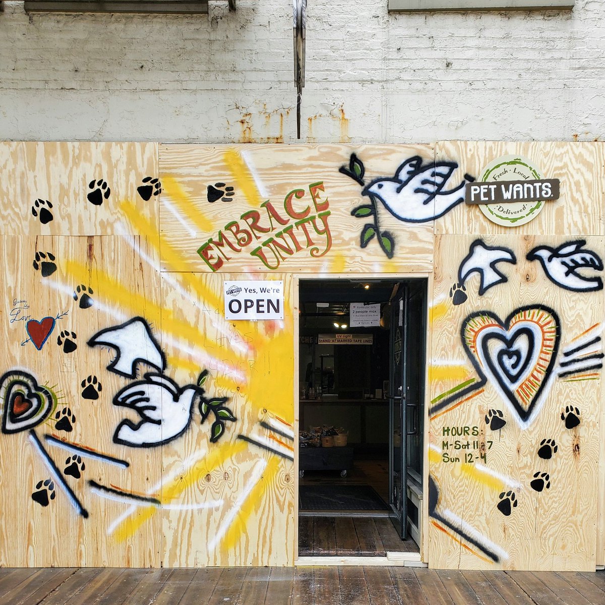 PetWantsCincy's tweet image. We may look different on the outside, but we are exactly the same on the inside. That goes for our store on Vine as well. @otrcincy @findlaymarket #embraceunity #petfooddelivery