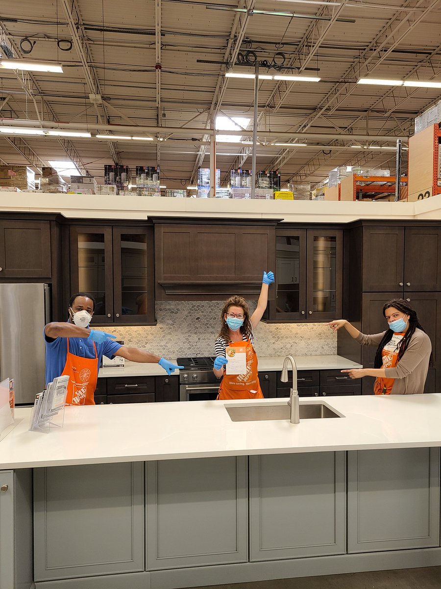 Darryl Sims (@darrylsims0908) on Twitter photo I would like to recognize Eileen for doing an Awesome job helping in all departments!Thank you for all that you do everyday! <a href="/KaitlynKrulan/">Kaitlyn Krulan</a> <a href="/ValineAlejandra/">Alejandra</a> <a href="/XoXoNicole420/">Nicole</a> <a href="/fearon_frank/">Frank Fearon</a> <a href="/PintoLpinto83/">Louis pinto</a> I would like to recognize Eileen for doing an Awesome job helping in all departments!Thank you for all that you do everyday! <a href="/KaitlynKrulan/">Kaitlyn Krulan</a> <a href="/ValineAlejandra/">Alejandra</a> <a href="/XoXoNicole420/">Nicole</a> <a href="/fearon_frank/">Frank Fearon</a> <a href="/PintoLpinto83/">Louis pinto</a>
