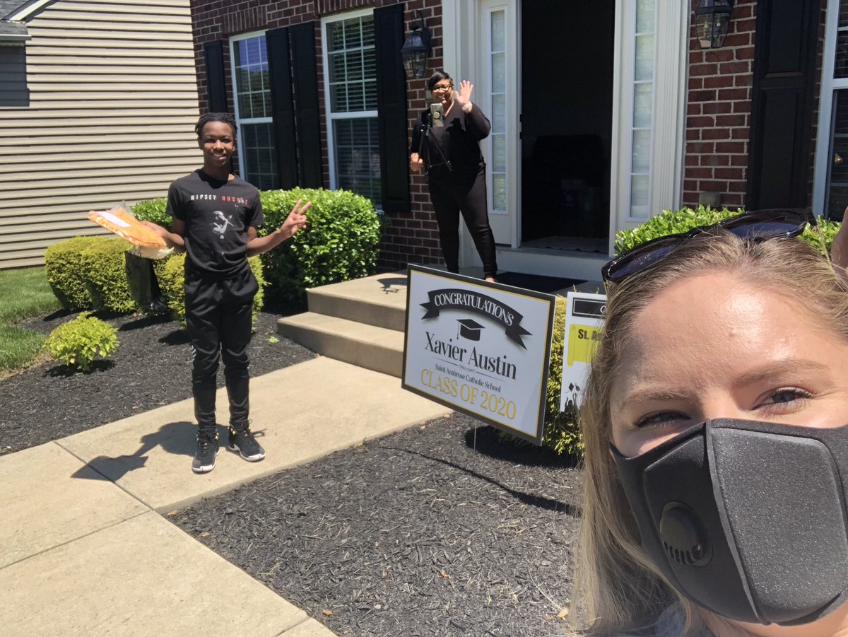 MrsEconto's tweet photo. Some more pics from today! 🐝 https://t.co/6cM129FEew