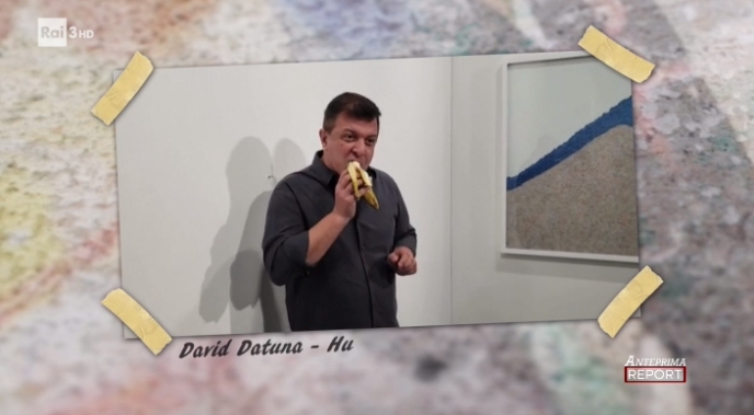 Anche mangiare una banana prima che marcisca può diventare espressione di arte contemporanea, purché lo si faccia con un artista e purché sia una banana d’autore. Così l’artista David Datuna ha ingurgitato la banana di Cattelan. #Report #AnteprimaReport