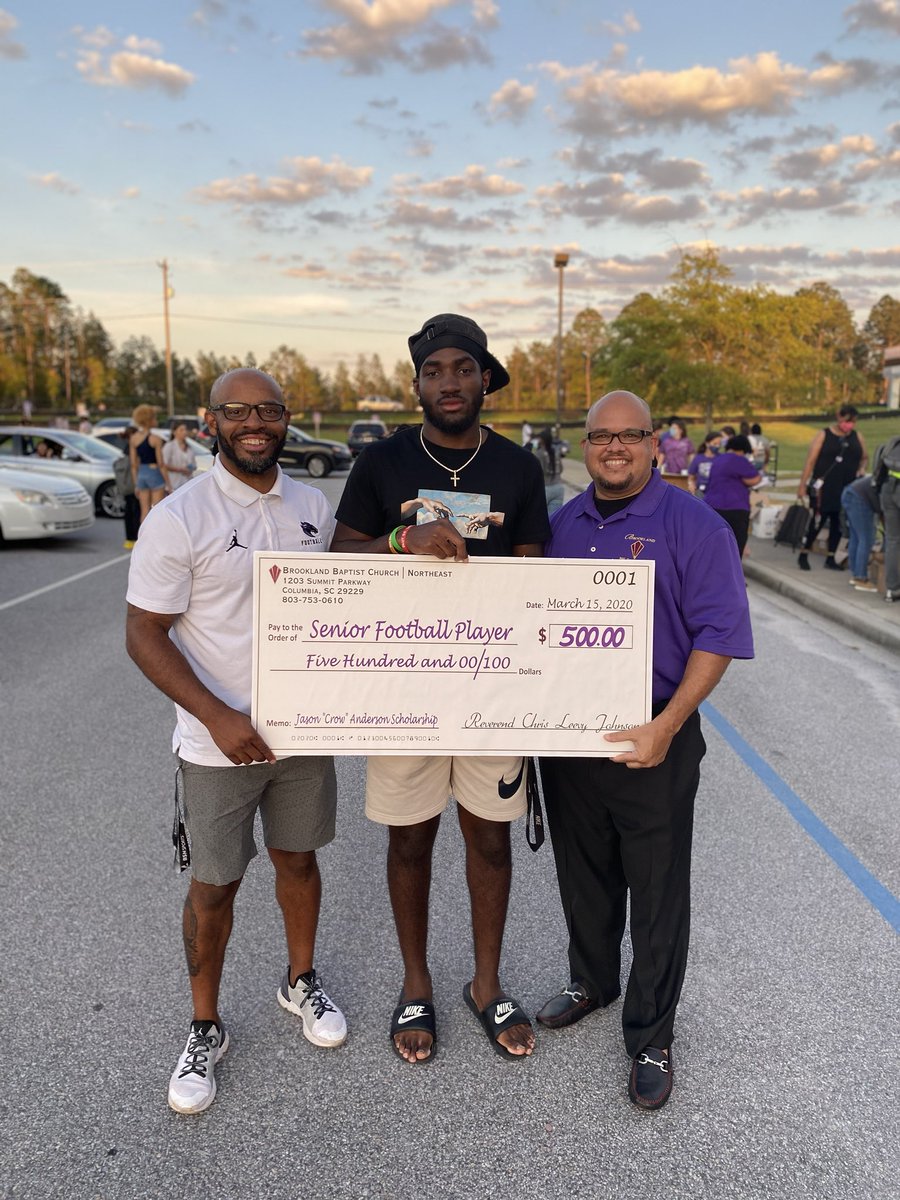 ChrisLeevy's tweet photo. With my good friends and true men of valor @CoachParks84 @YerrickStoneman presenting scholarships to students at Ridge View High School. https://t.co/IbyG7QnJgA
