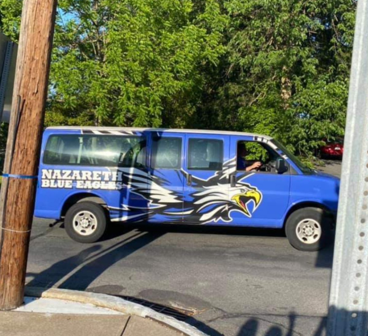 monmor34's tweet photo. What a great day to be a Blue Eagle! We started with a drive-by goodbye at Butz, I delivered yard signs to my kiddos, and then watched the graduation parade for our seniors! I am so proud to be both a Nazareth graduate and teacher! 🤍💙🦅#NASDtogether https://t.co/Pwa4kh8Lsp