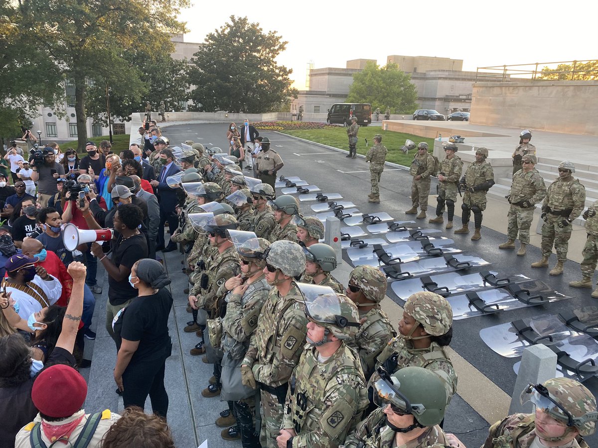 RebeccaWSMV's tweet image. In a powerful moment, The Tennessee National Guard lays down their shields at a protest that has made its way up the steps of the Tennessee Capitol