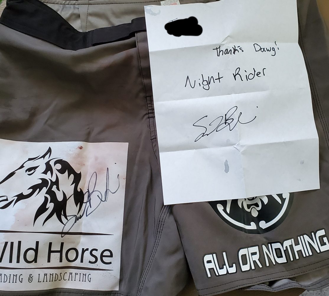 Not everyday someone just sends you something out of the blue. Very cool of you <a href="/Sethbmma/">Seth Baczynski</a> much appreciated. #NightRider