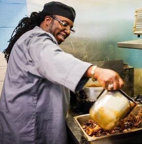 pastureangel's tweet photo. david mcatee was killed by louisville police this morning after officers open fired into a crowd of protestors. david was a bbq restaurant owner who fed the police for free... yet this is what he got in return. why is no one talking about this? SAY HIS NAME. #blacklivesmatter https://t.co/sbo863Wqt6