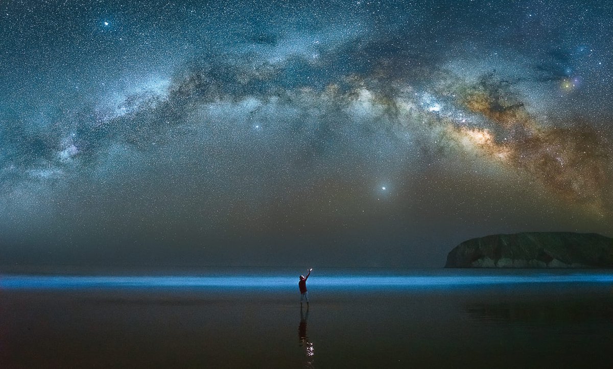 PakMountainNews's tweet photo. Ecstatic Love is an #ocean, and the Milky Way is a flake of foam floating on it.

Location : Zarrain #beach #Pasni, #Balochistan .

Credits: https://t.co/Lc72GKfa8H — at Zarrain #Beach #Pakistan https://t.co/x0xD98JuQQ
