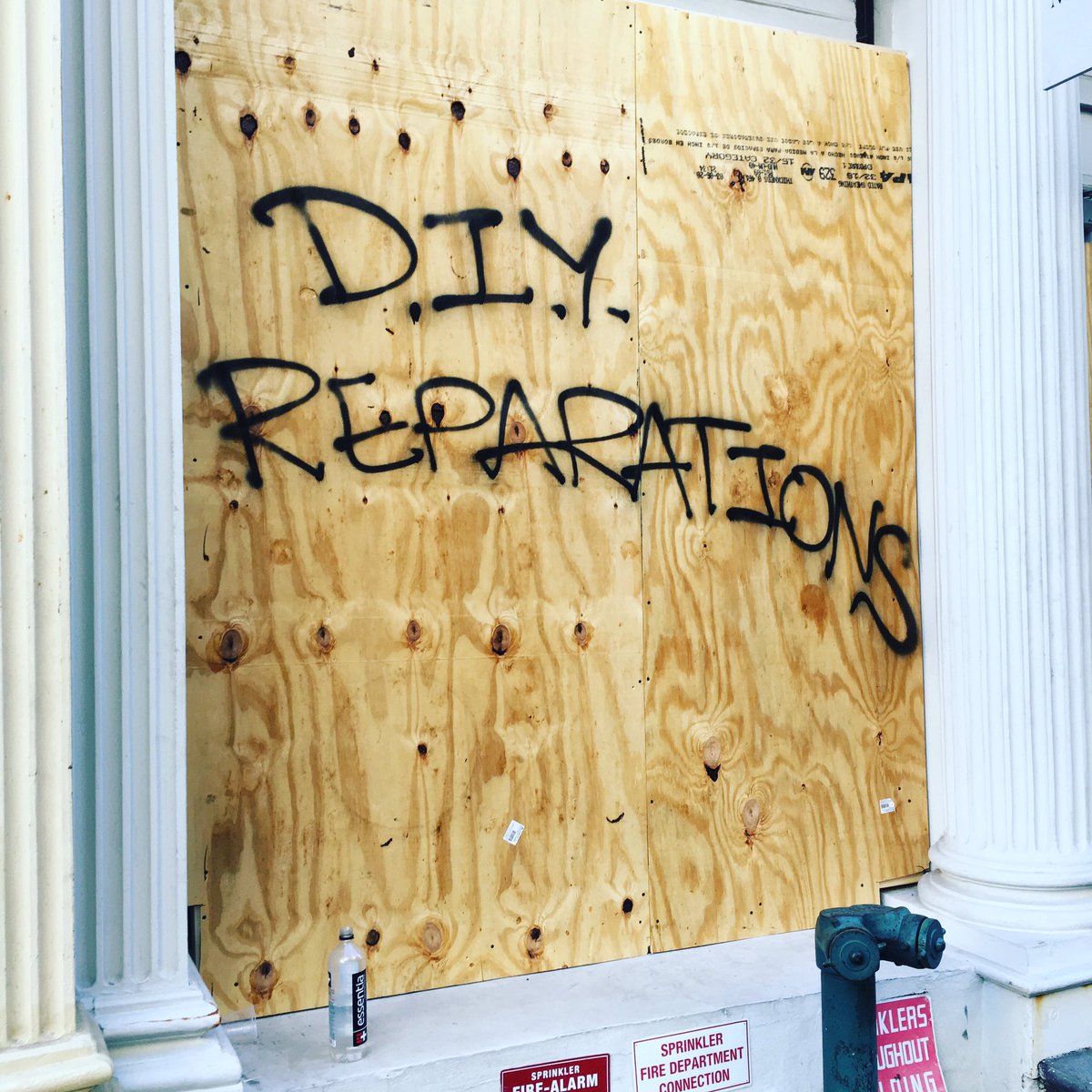 While the rage against the machine is understandable, looting just helps confirm the bias of those who find it more outrageous than the systemic violence against Black people. It’s a perverse self-fulfilling prophecy. Peace. 5/5