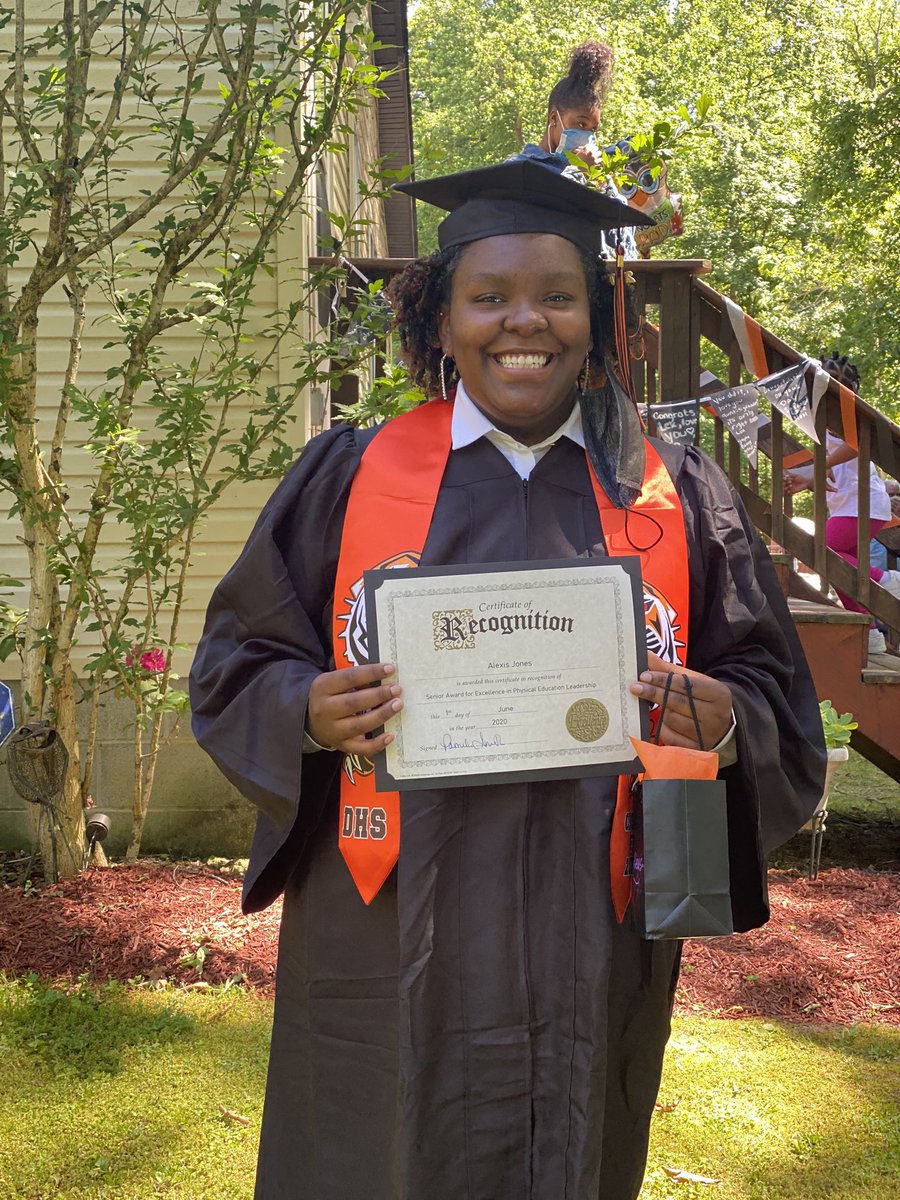 Dr. Nabinett | DuVal HS Principal tweet media