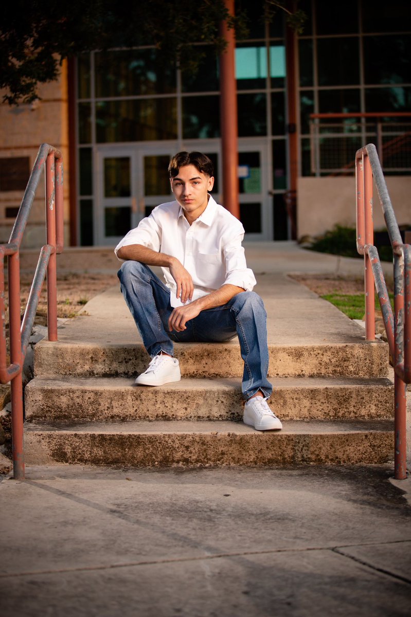 IovanyG's tweet photo. Some shots with @Noble_Cry in Boerne Texas https://t.co/NiZ2Nwmhjg