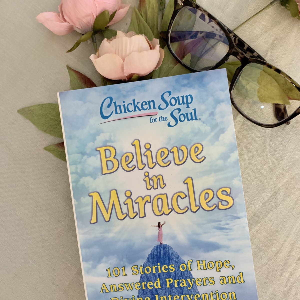 ChickenSoupSoul's tweet photo. Miracles are possible, we just have to believe. https://t.co/uLuPERyQYe #CSSBelieveinMiracles https://t.co/uZP2v8iRJg