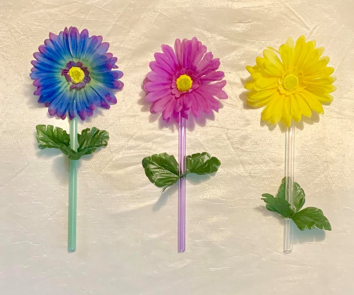 Two_Pints_Glass's tweet image. Excited to share the latest addition to my #etsy shop: Made in USA Glass Straws Sale Package - Limited Offer etsy.me/2zIYiPH #purple #housewarming #green #glass #fathersday #straws #handmade #handblown #drink