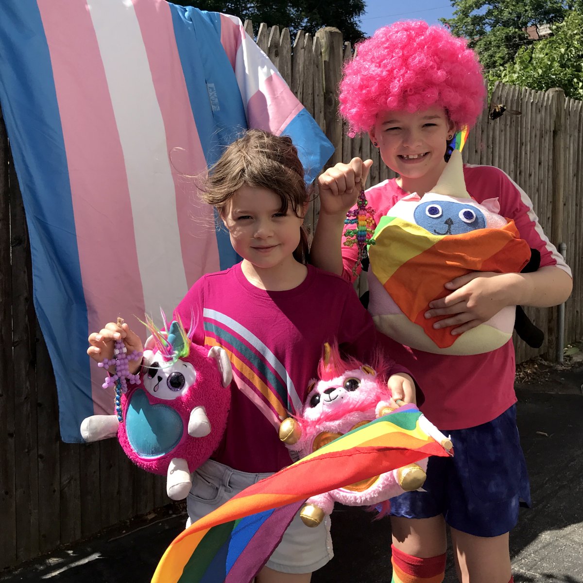belmontday1927's tweet photo. Thank you, Angela, for sharing your family's show of #pride to get the month started with fellowship and support! #PrideMonth #BDSPride #GSyAy #community https://t.co/9OWgI34kbv