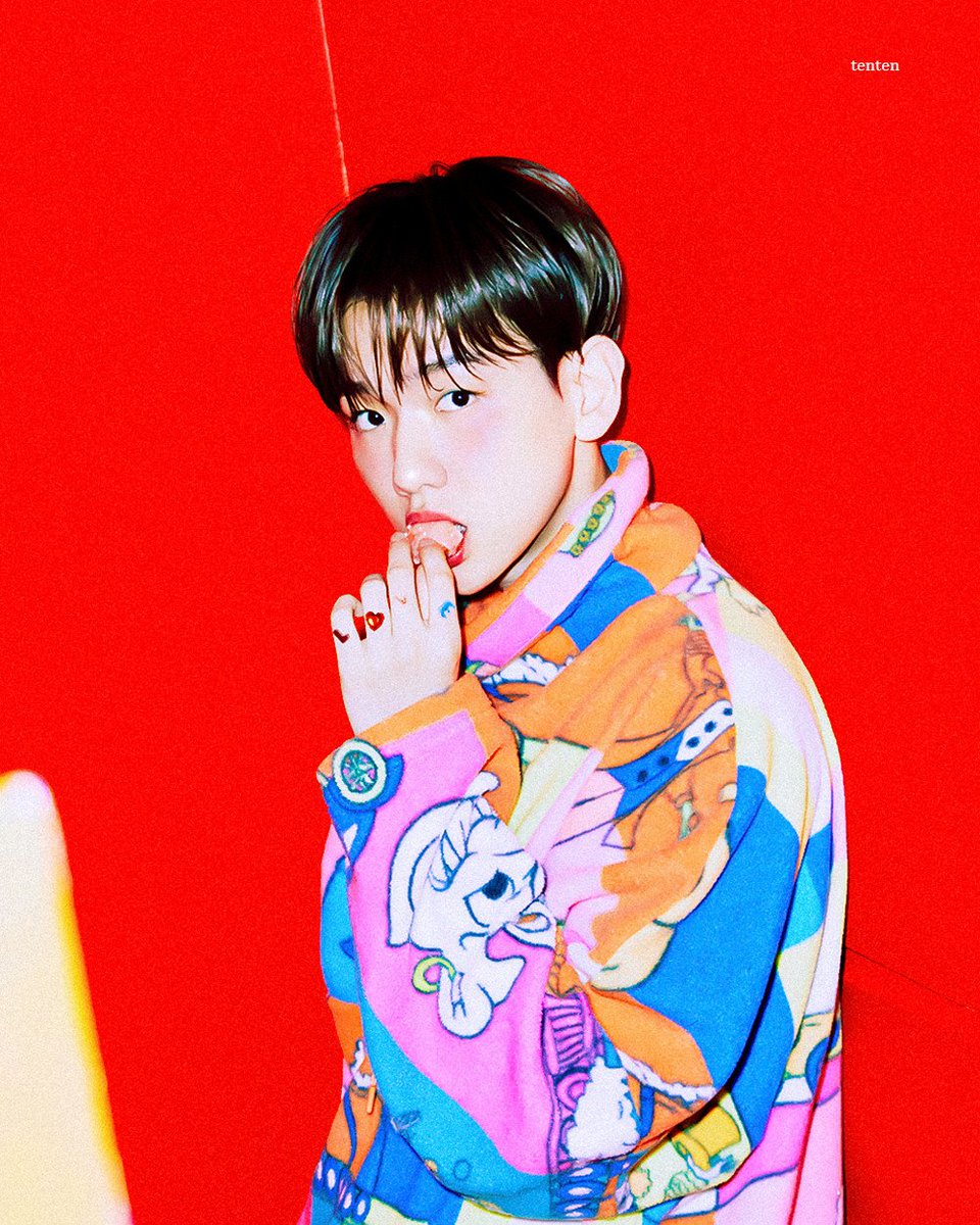 BH0506D0112's tweet photo. 각각 ㅅ1나몬 허ㄴl 민t 페로몬 풍기는 컌디알파 셋과 쉐어하우스에서 동거하는 도 줄 사람 https://t.co/f778ccQLrc