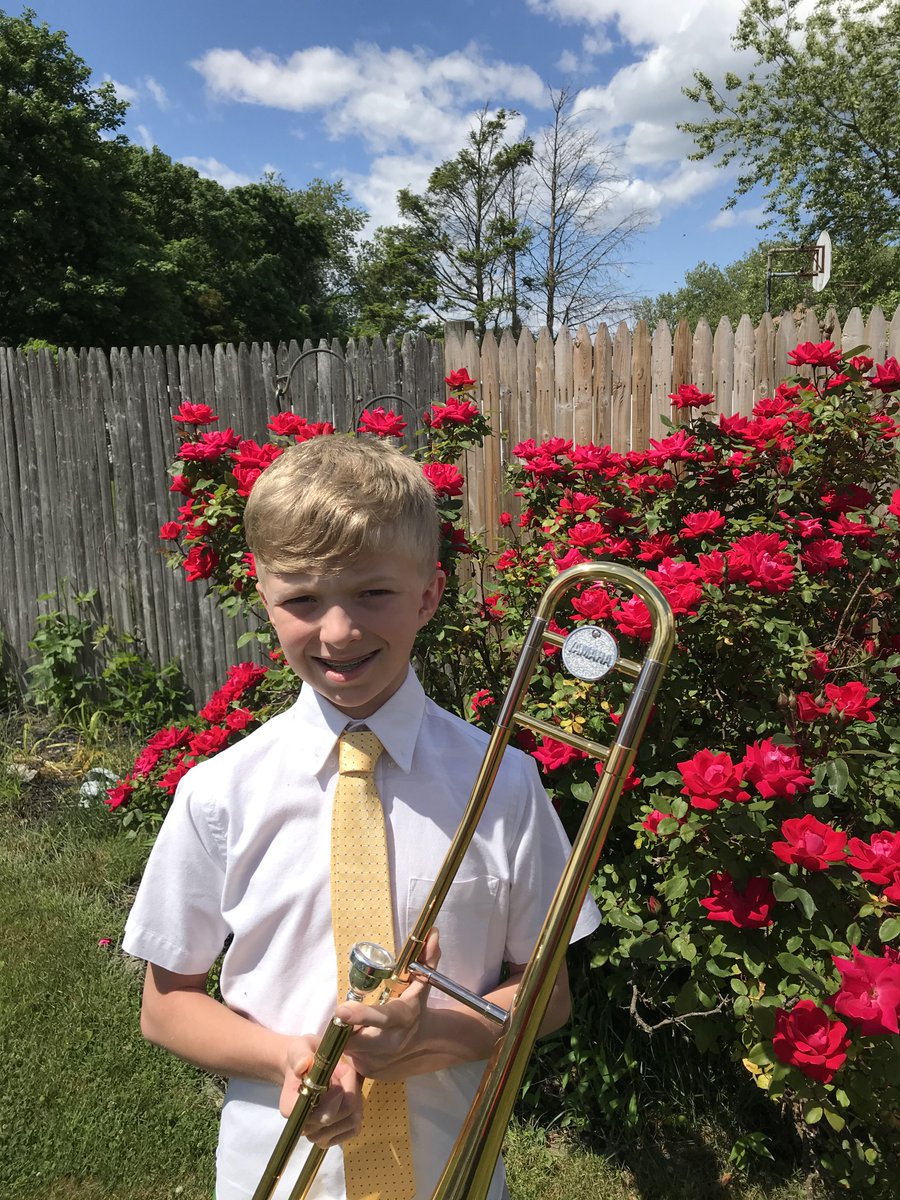 Howitt 6th Gd Band tweet media