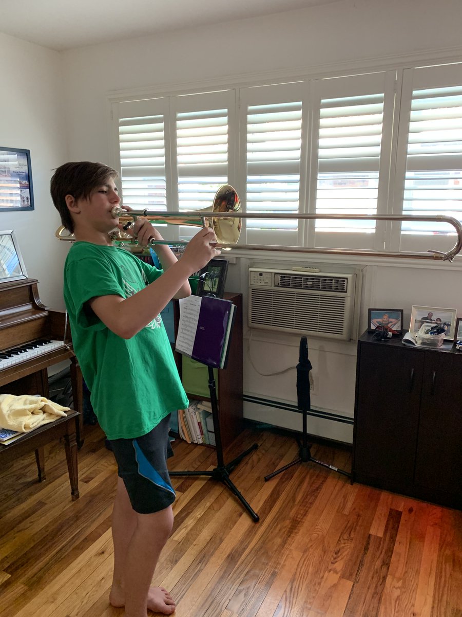 Howitt 6th Gd Band tweet media