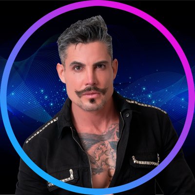 AdrianCueOf's tweet photo. #NuevaFotoDePerfil https://t.co/EQw22TPEPn