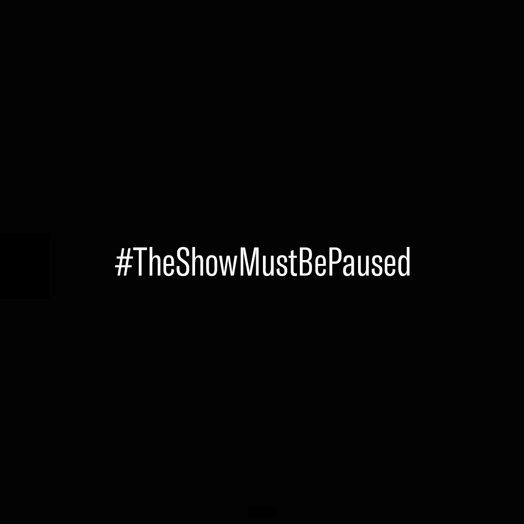 freshislandfest's tweet photo. Together, we are one. 

#BlackLivesMatter ✊🏿✊🏾✊🏽
#TheShowMustBePaused

See how you can do more: https://t.co/BF9PIXlGF8 https://t.co/aN0nOcg63T