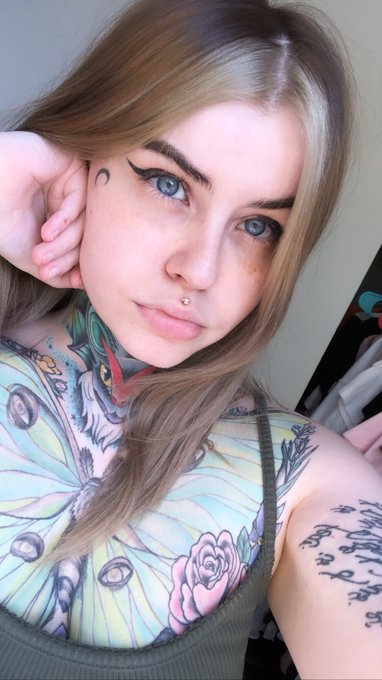 Hi so... https://t.co/cTGcBwRS5j