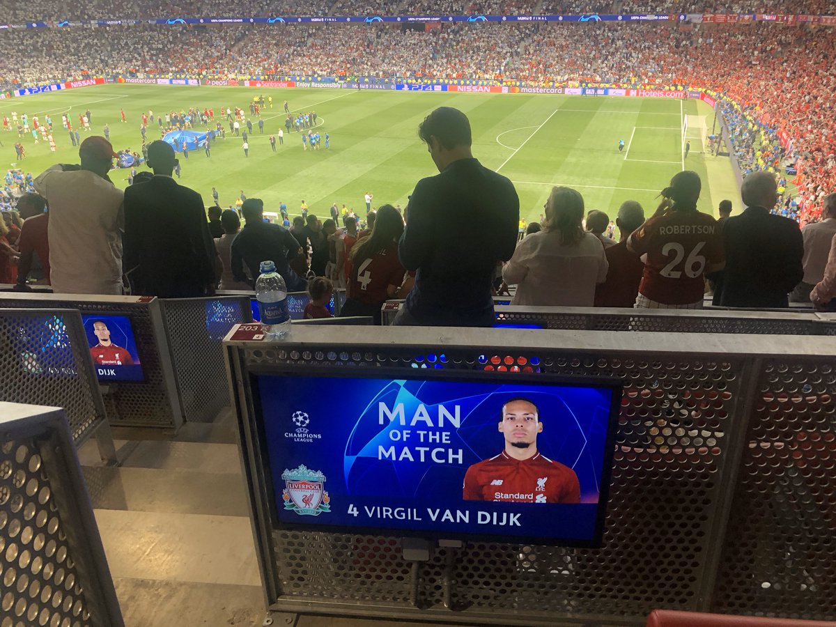 damoncrane's tweet photo. @TheRedmenTV Sat with VVD’s family in the players section for the game. Stood next to Robbie Fowler taking it all in after they lifted the cup. Best day ever https://t.co/7yH7c7wP2k